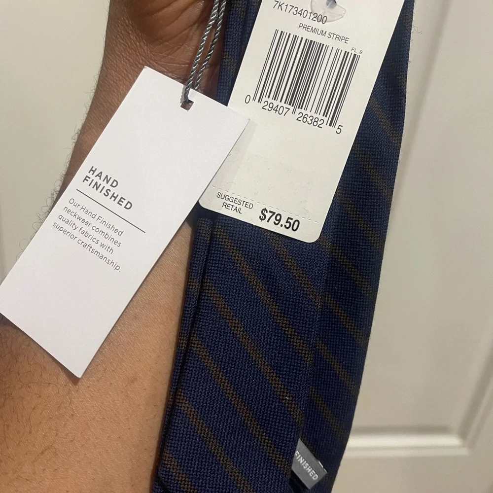 NWT Michael Kors Navy Tie with Brown Diagonal Stripe Sz OS - Picture 3 of 14